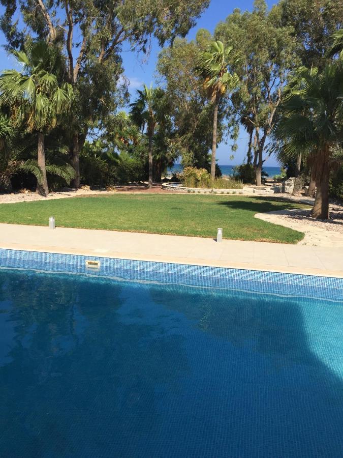 Deluxe First Line Villa Perivolia Bagian luar foto