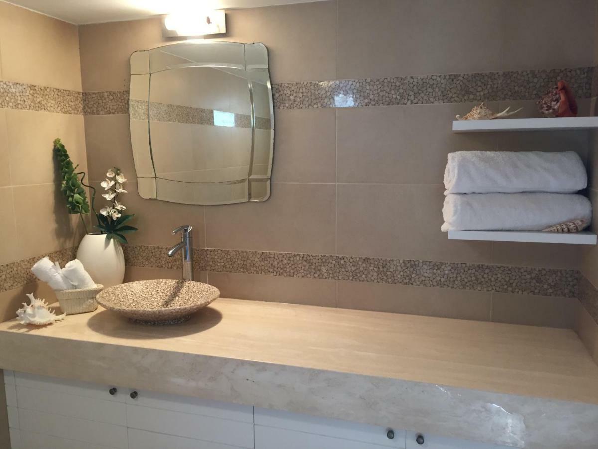 Deluxe First Line Villa Perivolia Bagian luar foto