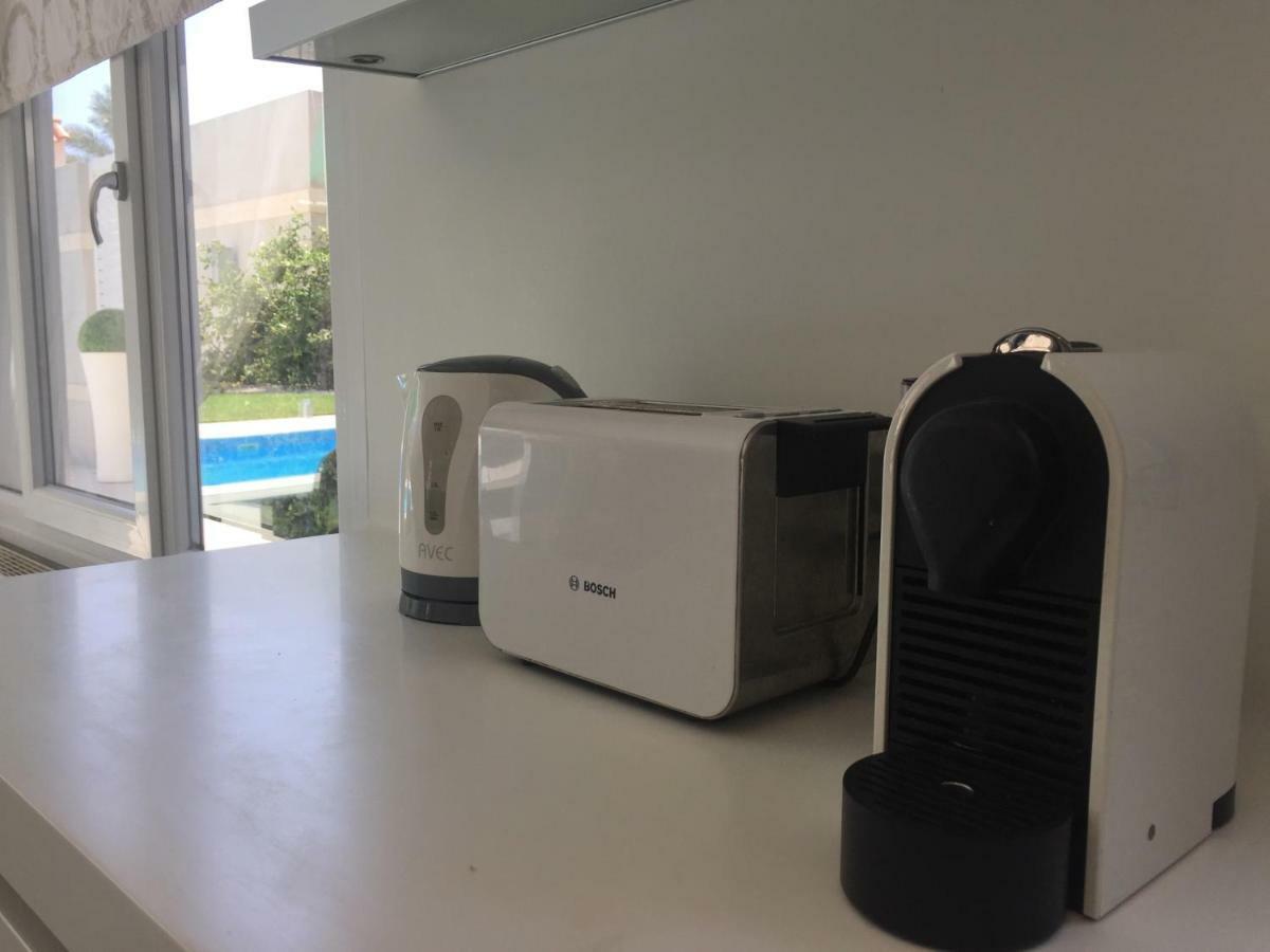 Deluxe First Line Villa Perivolia Bagian luar foto