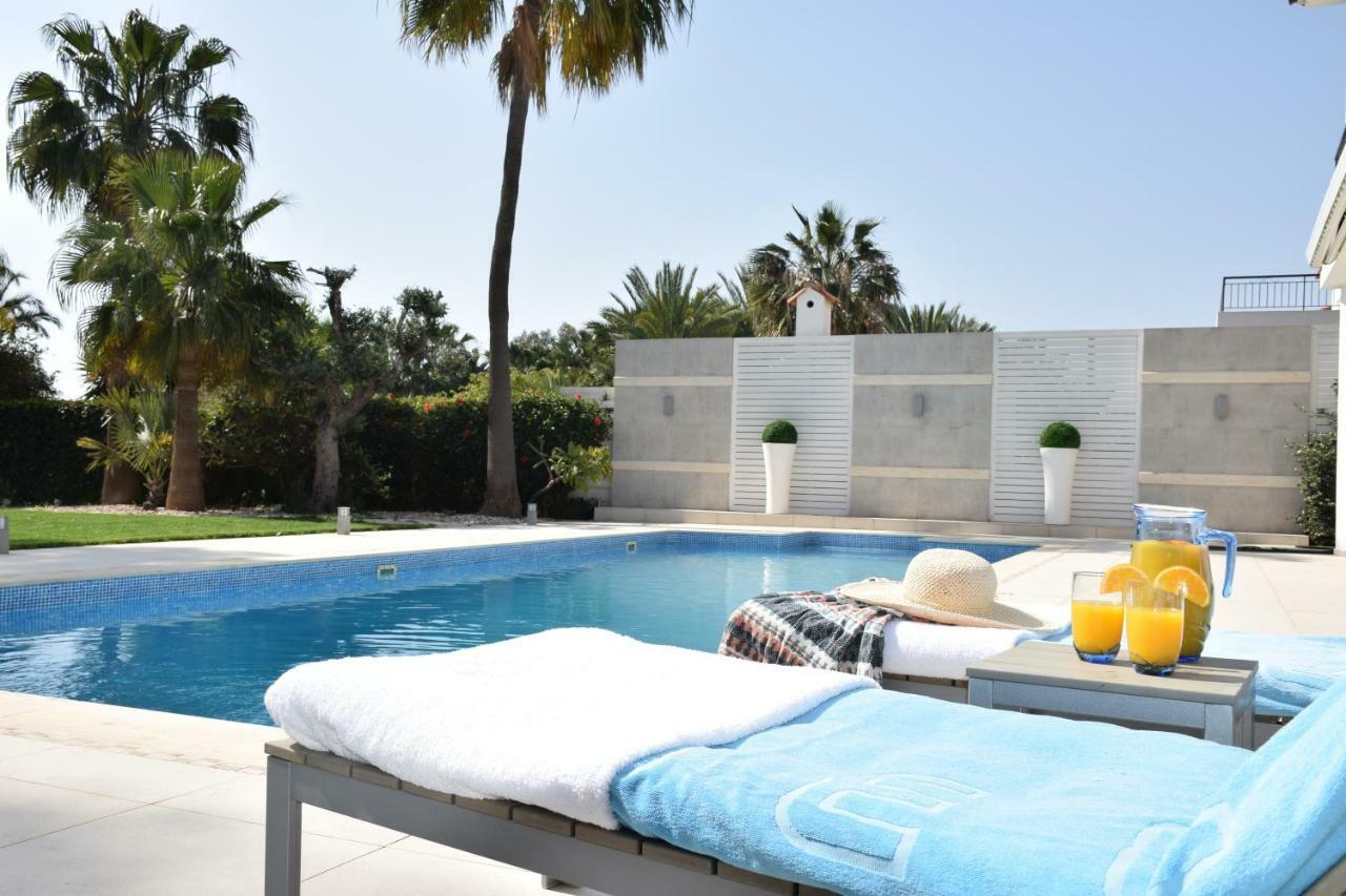 Deluxe First Line Villa Perivolia Bagian luar foto