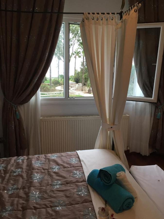 Deluxe First Line Villa Perivolia Bagian luar foto